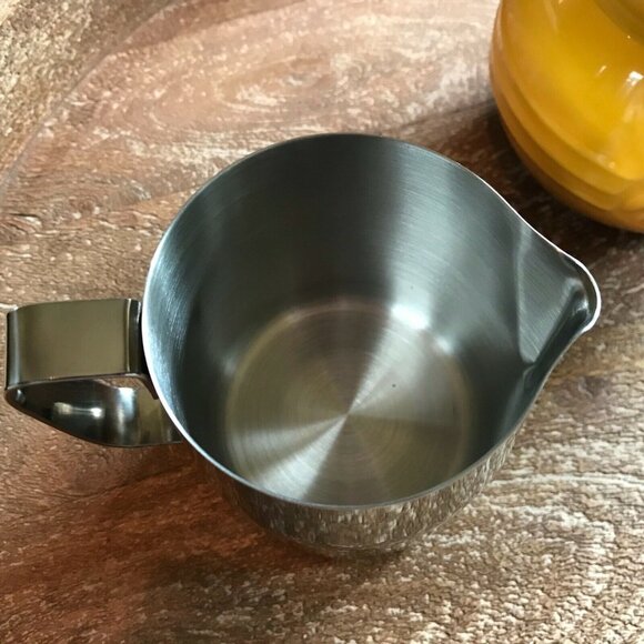 New Crate & Barrel Stainless Steel Milk Frothing Pitcher Silver Coffee Bar - Picture 7 of 9